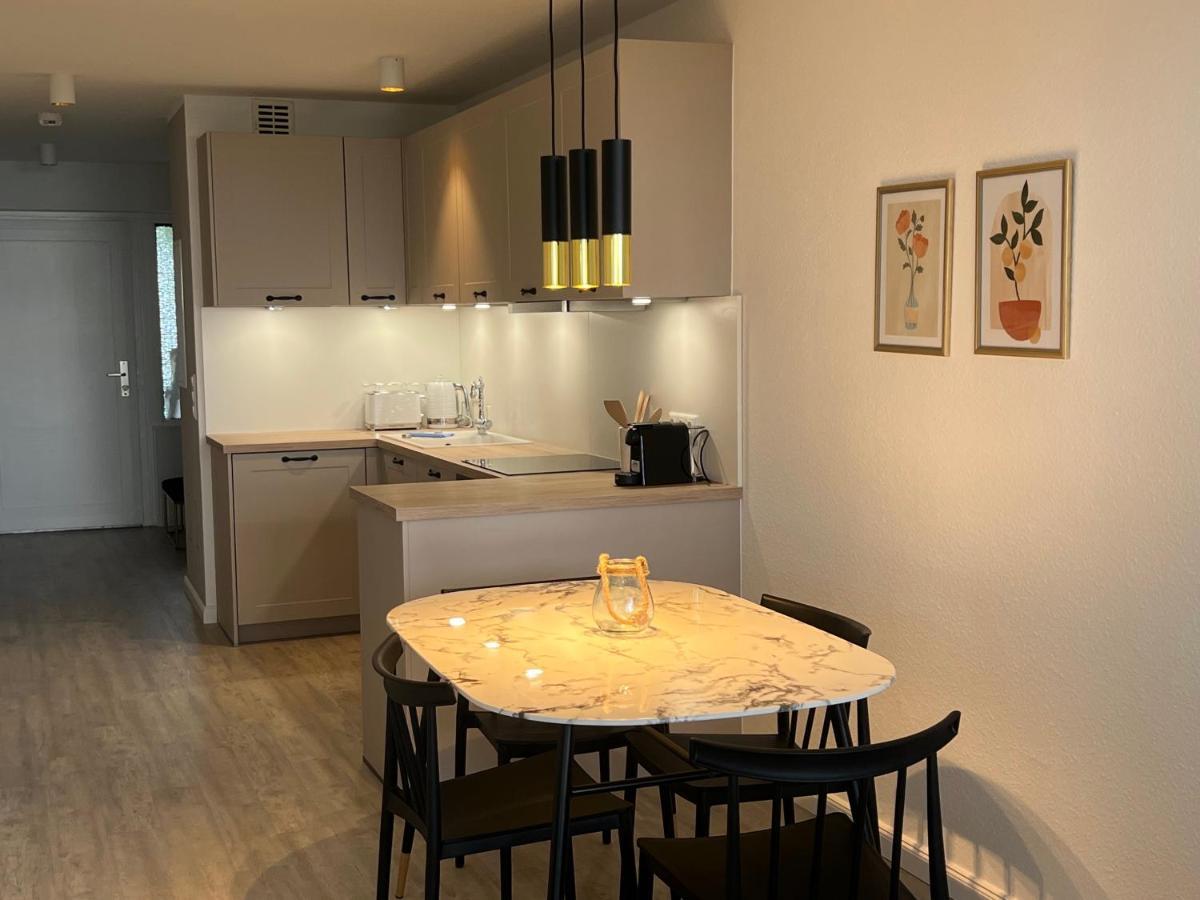Moderne 3-Zi-Wohnung Mit Meerblick Direkt Am Strand ชาร์บอยท์ซ ภายนอก รูปภาพ